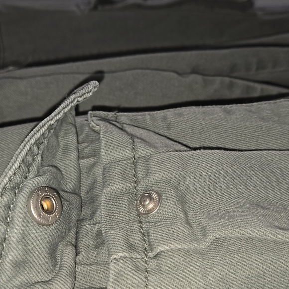 Forever 21 Light Army Green Joggers - Picture 4 of 10